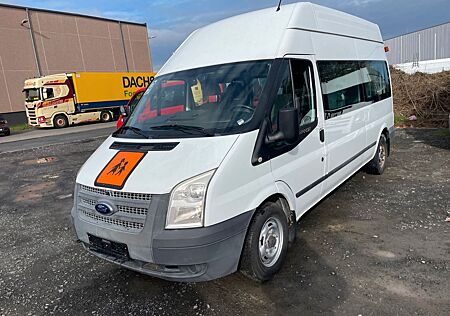 Ford Transit Kombi Behindertengerecht