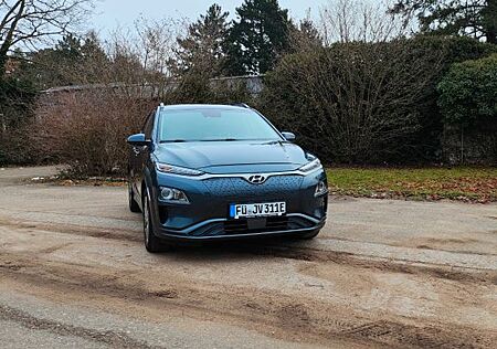 Hyundai Kona Elektro ELEKTRO 100kW Advantage Tüv neu