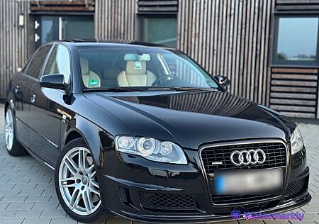 Audi S4 4.2 quattro DTM-Edition Voll Recaro Bose Sola
