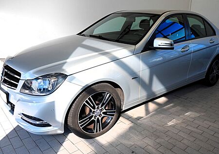 Mercedes-Benz C 200 Edition *Automatik*Leder*Tempomat*