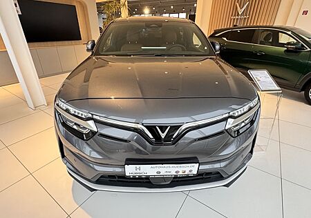 VinFast VF8 AWD Plus