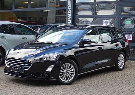Ford Focus 1.5 EcoBlue Turnier Titanium Automatik