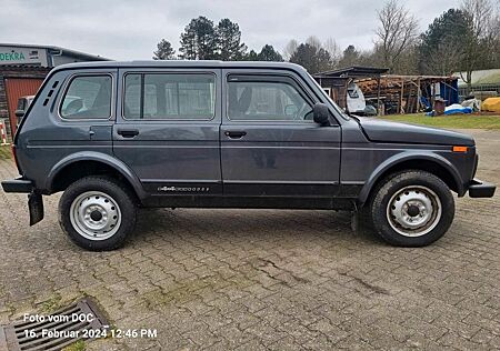 Lada Niva 4x4 Classik Freestyle