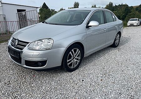 VW Jetta Volkswagen V Highline