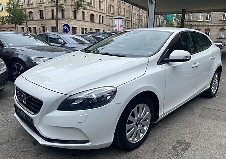 Volvo V40 T2 YOU! XENON PDC