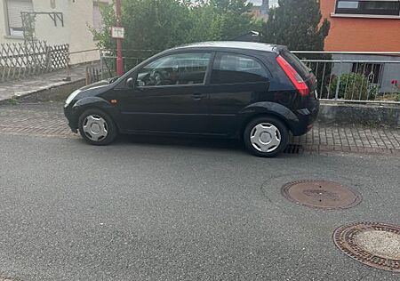 Ford Fiesta 1,3 44kW Futura Futura