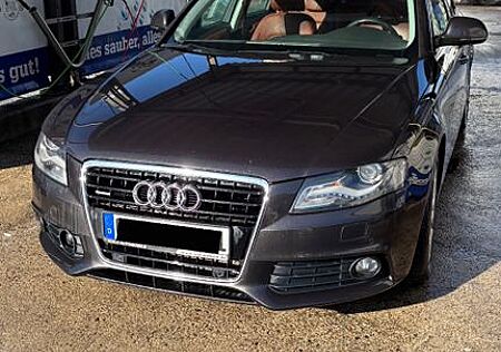 Audi A4 3.2 FSI quattro Ambition