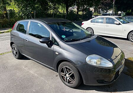 Fiat Punto 1.4 8V Active Active tüv neu