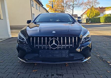 Mercedes-Benz CLA 180 Shooting Brake CLA 180 Urban Shootin...