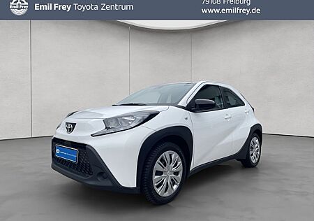 Toyota Aygo (X) S-CVT Play