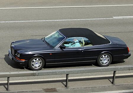 Bentley Azure - deutsches Fahrzeug