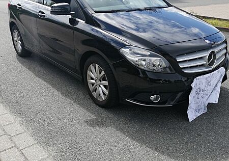 Mercedes-Benz B 180 BlueEFFICIENCY Edition Edition