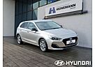 Hyundai i30 1.4 YES! -NAVI-KAMERA-SITZHZ-PDC-CARPLAY-