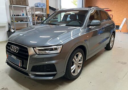 Audi Q3 2.0 TFSI 132kW quattro S tronic sport sport