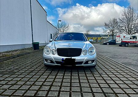 Mercedes-Benz E 220 CDI ELEGANCE Elegance