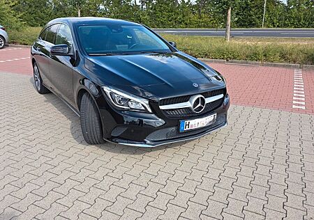 Mercedes-Benz CLA 180 Shooting Brake -