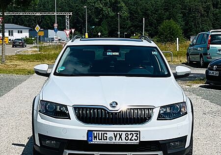 Skoda Octavia 2.0 TDI DSG 4x4 Scout Combi Scout