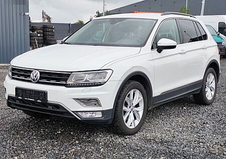VW Tiguan Volkswagen -Comftline-4Motion-DSG-PANORAMA