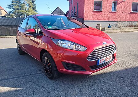 Ford Fiesta 1,25 60kW KLIMA/SITZHEITZUNG TÜV NEU