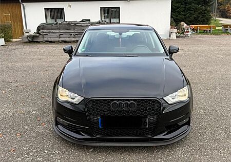 Audi A4 2.0 TDI Quattro 20 Zoll Sport