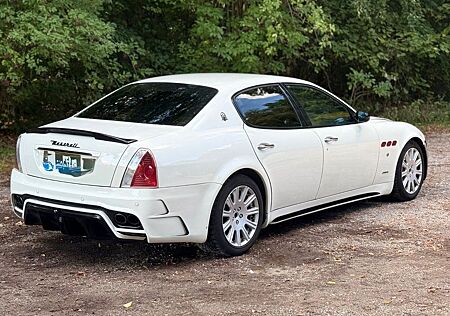 Maserati Quattroporte 4.2 V8 Automatic -