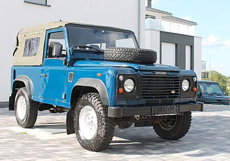 Land Rover Defender 90 Td5 *Soft Top*