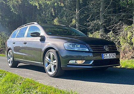 VW Passat Variant gebraucht kaufen VW Passat Variant Volkswagen 2.0 BlueTDI Comfortline Varia...