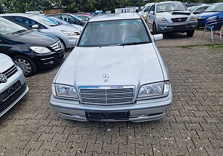 Mercedes-Benz C 180 CLASSIC