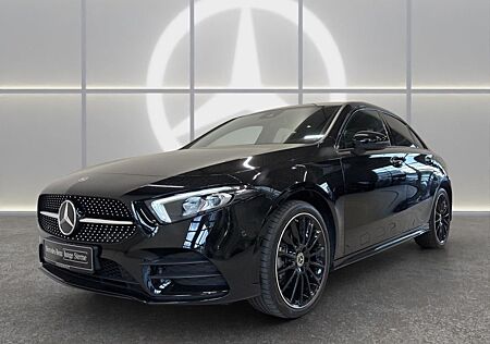 Mercedes-Benz A 250 e AMG NIGHT+BUSI+PANO+RFK+PUBLIC+NAVI-PLUS