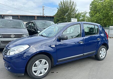 Dacia Sandero Ambiance 1.4 4-TÜR/AHK/137TKM/TÜV/SERVO