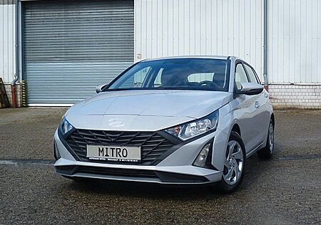 Hyundai i20 Comfort Neus Model Kamera Navi SHZ