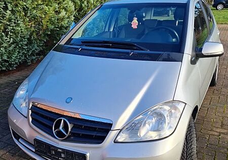 Mercedes-Benz A 150 AVANTGARDE BlueEFFICIENCY Avantgarde