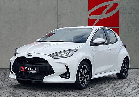 Toyota Yaris 1.5 Hybrid 116 CVT *Teamplayer*