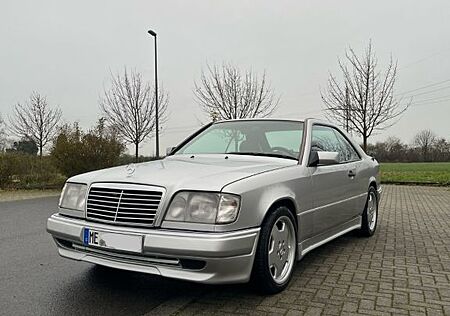 Mercedes-Benz E 220 C124 E220 W124 Coupe AMG Design Bodykit / Felgen