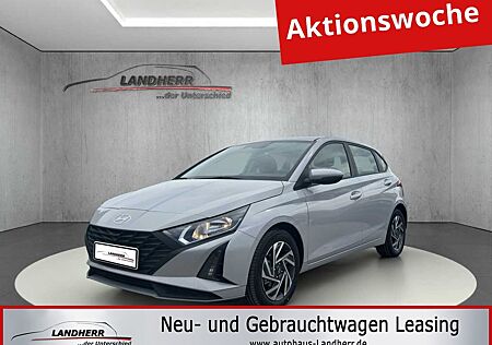 Hyundai i20 1.2 Comfort//Navi/Kamera/PDC