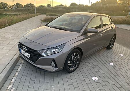 Hyundai i20 1.2 62kW Select+ 3 Jahre Garantie