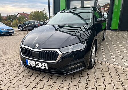 Skoda Octavia Combi Ambition Navi, LED, SHZ, ACC