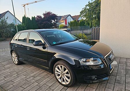 Audi A3 2.0 TDI (DPF) Attraction Sportback Attraction
