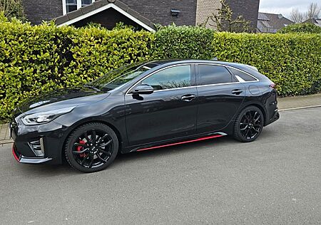 Kia Pro_ceed pro_cee'd / ProCeed 1.6 T-GDI GT GT