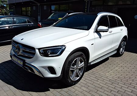 Mercedes-Benz GLC 300 e 4Matic TOP Zustand Burmester