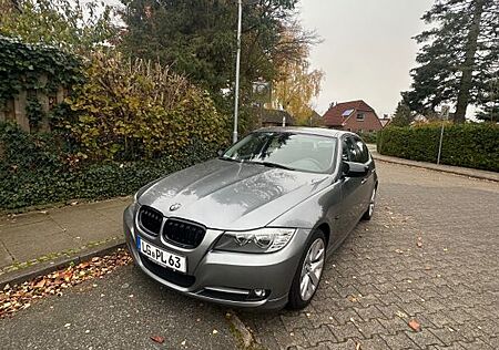 BMW 320i - Facelift