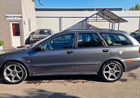 Volvo V40 2.0T T4 Sport