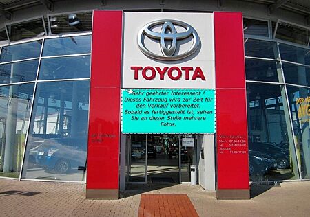 Toyota Prius 2.0 ACC+LED+Navi+SHZ+2xKlima+Fernlichtass.