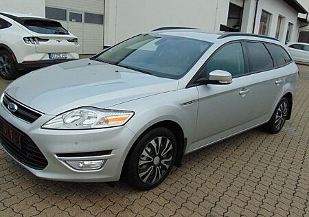 Ford Mondeo Turnier Trend NAVI 2xPDC SHZ HU 07.26++++
