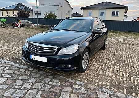 Mercedes-Benz C 220 CDI T -