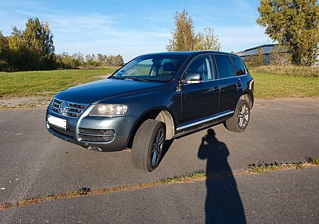 VW Touareg Volkswagen 3.0 V6 TDI Tiptronic Expedition Expe...