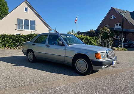 Mercedes-Benz 190 190D W201 2.0