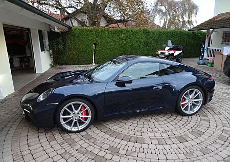 Porsche 992 4S Coupe PDK/450 PS/Allradantrieb