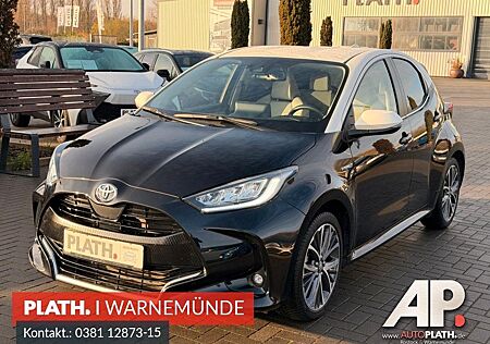 Toyota Yaris Hybrid Style Selection