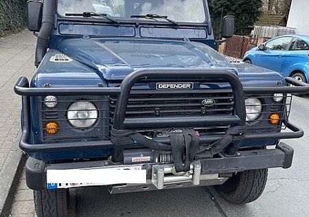 Land Rover Defender 110 Td5 Station Wagon S S